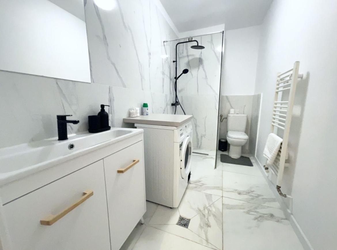 Yamalux Apartments - Ploiesti 33 Κλουζ-Ναπόκα Εξωτερικό φωτογραφία